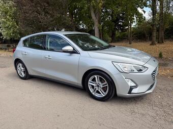 Ford Focus Hatchback 1.0T EcoBoost Zetec Euro 6 (s/s) 5dr