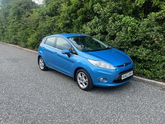 Ford Fiesta Hatchback 1.4 Zetec 5dr