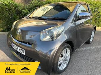Toyota iQ Hatchback 1.33 Dual VVT-i 3 Multidrive Euro 4 3dr