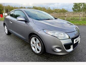 Renault Megane Coupe 1.6 16V Dynamique TomTom Euro 5 3dr