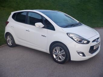 2011 IX20 1.4 STYLE EURO 5 S S 5DR 33 PHOTOS HYUNDAI IX20 1.4... photo