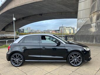 Audi A1 Hatchback 1.4 TFSI Black Edition Sportback Euro 6 (s/s) 5dr (Nav)
