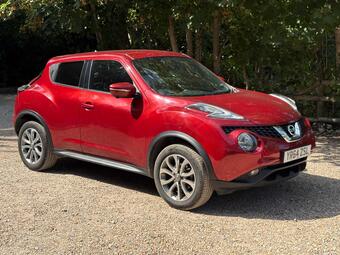 Nissan Juke SUV 1.6 Tekna XTRON Euro 5 5dr