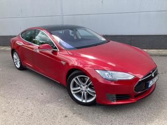 Tesla 2015 MS 70D 