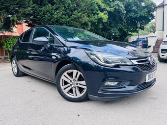 Vauxhall Astra Hatchback 1.6 CDTi ecoTEC BlueInjection Design Euro 6 (s/s) 5dr