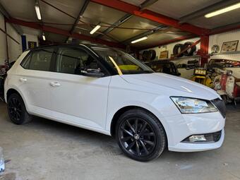 Skoda Fabia Hatchback 1.0 Colour Edition Euro 6 (s/s) 5dr