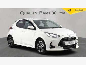 Toyota Yaris Hatchback 1.5 VVT-h Design E-CVT Euro 6 (s/s) 5dr