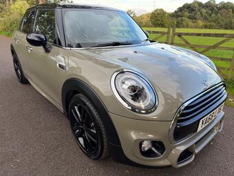MINI Hatch Hatchback 1.5 Cooper Steptronic Euro 6 (s/s) 5dr