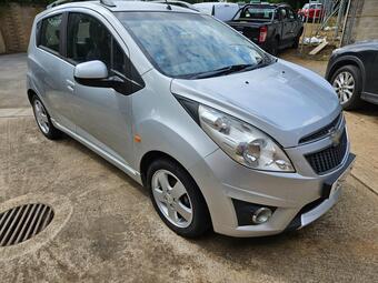 2011 SPARK 1.2I LT HATCHBACK 5DR PETROL MANUAL EURO 5 81 PS 21 PHOTOS... photo