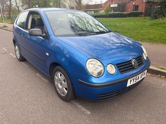 2005 Volkswagen Polo 1.9 SDI Twist 3dr 9 Photos photo