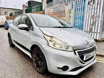 Peugeot 208 Hatchback 1.4 HDi Access+ Euro 5 5dr