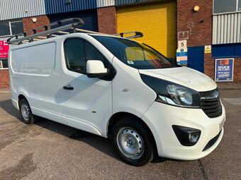 Vauxhall Vivaro Panel Van 1.6 CDTi 2900 BiTurbo ecoTEC Sportive L1 H1 Euro 6 (s/s) 5dr