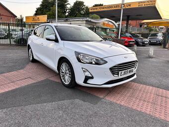 Ford Focus Hatchback 1.0T EcoBoost Titanium Auto Euro 6 (s/s) 5dr