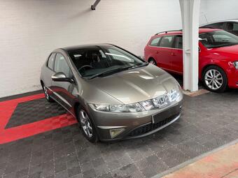 2007 HONDA CIVIC 1.8 I VTEC ES 5DR 17 PHOTOS HONDA CIVIC 1.8 I VTEC... photo