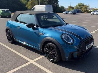 MINI Convertible Convertible 1.5 Cooper Sport Steptronic Euro 6 (s/s) 2dr