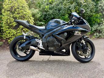 Suzuki GSX-R750 Super Sports K8