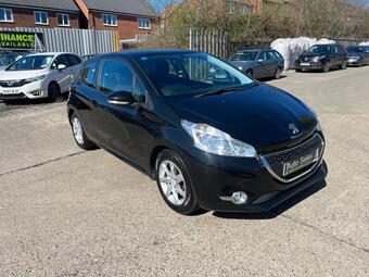 2012 208 1.2 VTI ACTIVE EURO 5 3DR 30 PHOTOS 1 VIDEO PEUGEOT 208... photo