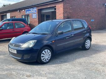 Ford Fiesta Hatchback 1.25 Style 5dr