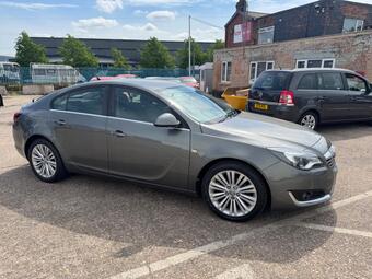Vauxhall Insignia Hatchback 2.0 CDTi ecoFLEX Design Nav Euro 6 (s/s) 5dr