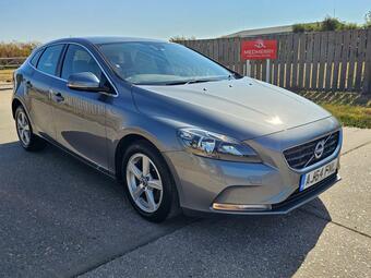 Volvo V40 Hatchback 1.6 T2 SE Euro 5 (s/s) 5dr