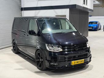 Volkswagen Transporter Window Van 2.0 BiTDI T32 BlueMotion Tech DSG 4Motion SWB Euro 6 (s/s) 4dr