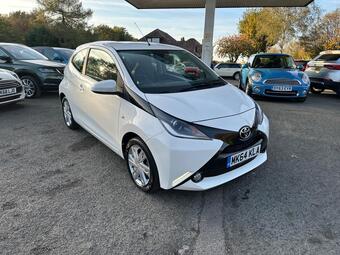 Toyota AYGO Hatchback 1.0 VVT-i x-pression Euro 5 3dr Euro 5