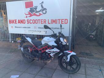 Benelli BN 125 Naked 125 Euro 5