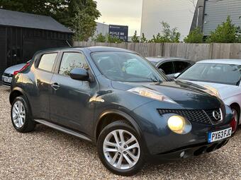 Nissan Juke SUV 1.6 Acenta Euro 5 (s/s) 5dr