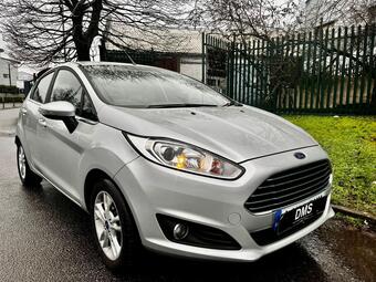 Ford Fiesta Hatchback 1.0T EcoBoost Zetec Powershift Euro 5 5dr