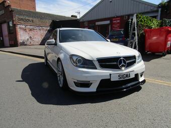 2011 MERCEDES C CLASS 6.3 C63 V8 AMG EDITION 125 SPDS MCT EURO 5 4DR 21... photo