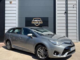 2018 TOYOTA AVENSIS 1.6 D 4D BUSINESS EDITION TOURING SPORTS EURO 6 S S 5DR... photo
