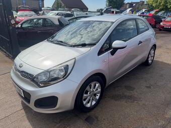 Kia Rio Hatchback 1.25 VR7 Euro 5 3dr