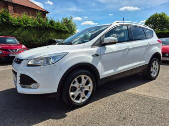 Ford Kuga SUV 2.0 TDCi EcoBlue Zetec AWD Euro 6 (s/s) 5dr