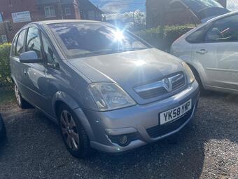 Vauxhall Meriva MPV 1.4i 16v Breeze Plus 5dr