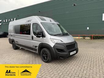 Peugeot Boxer Camper 2.2 BlueHDi 435 Professional L4 H2 Euro 6 (s/s) 5dr