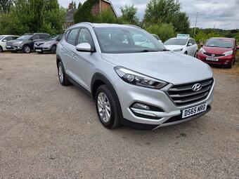 Hyundai TUCSON SUV 1.7 CRDi Blue Drive SE Nav Euro 6 (s/s) 5dr