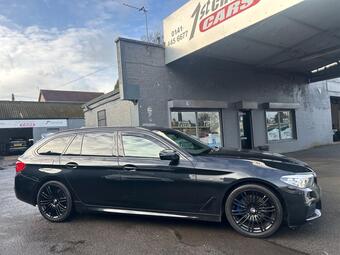2019 5 SERIES 2.0 520D M SPORT TOURING AUTO EURO 6 S S 5DR 15... photo