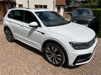 Volkswagen Tiguan SUV 2.0 TDI R-Line DSG 4Motion Euro 6 (s/s) 5dr