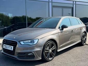 Audi A3 Hatchback 1.6 TDI S line Sportback Euro 5 (s/s) 5dr