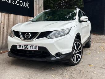 Nissan Qashqai SUV 1.6 dCi Tekna XTRON 2WD Euro 6 (s/s) 5dr