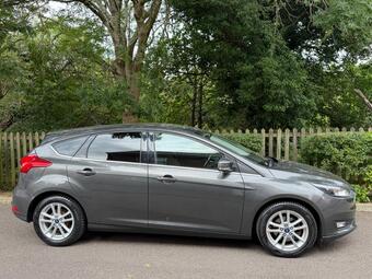 Ford Focus Hatchback 1.0T EcoBoost Zetec Auto Euro 6 (s/s) 5dr