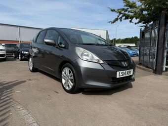 Honda Jazz Hatchback 1.4 i-VTEC ES Plus Euro 5 5dr