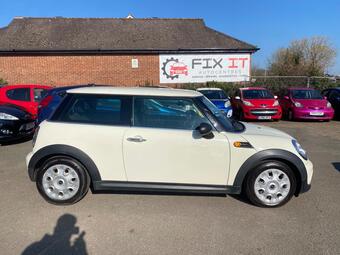 MINI Hatch Hatchback 1.6 One Euro 5 3dr