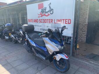Honda Forza 125 Scooter 125 CVT Euro 4