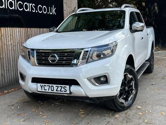 Nissan Navara Pickup 2.3 dCi Tekna Auto 4WD Euro 6 4dr
