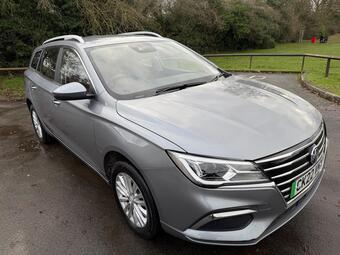 2022 5 61.1kwh exclusive long range auto 5dr 29 photos  5 61.1kwh exclusive long range auto 5dr high spec, low... photo