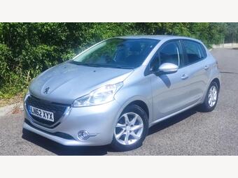 Peugeot 208 Hatchback 1.2 VTi Active Euro 5 5dr