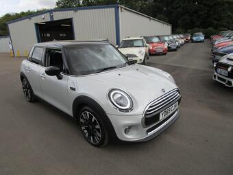 MINI Hatch Hatchback 1.5 Cooper Exclusive Steptronic Euro 6 (s/s) 5dr