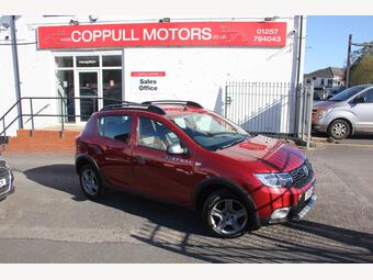 Dacia Sandero Stepway Hatchback 1.0 TCe Essential Euro 6 (s/s) 5dr