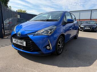 Toyota Yaris Hatchback 1.5 VVT-h Icon Tech E-CVT Euro 6 (s/s) 5dr